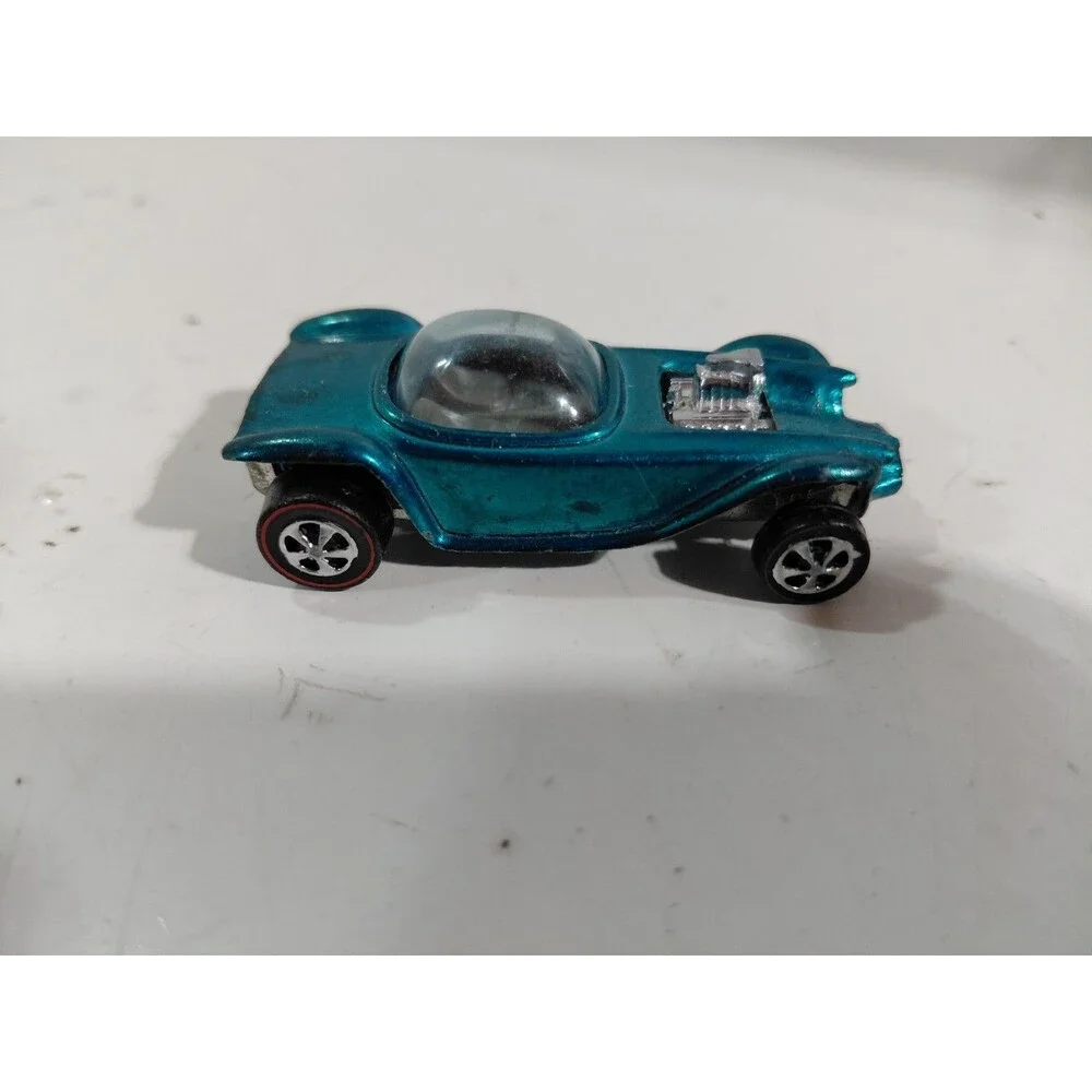 Hot Wheels 1:64 Die Cast Red Line 1968 USA Beatnik Bandit Hot Rod Coupe C